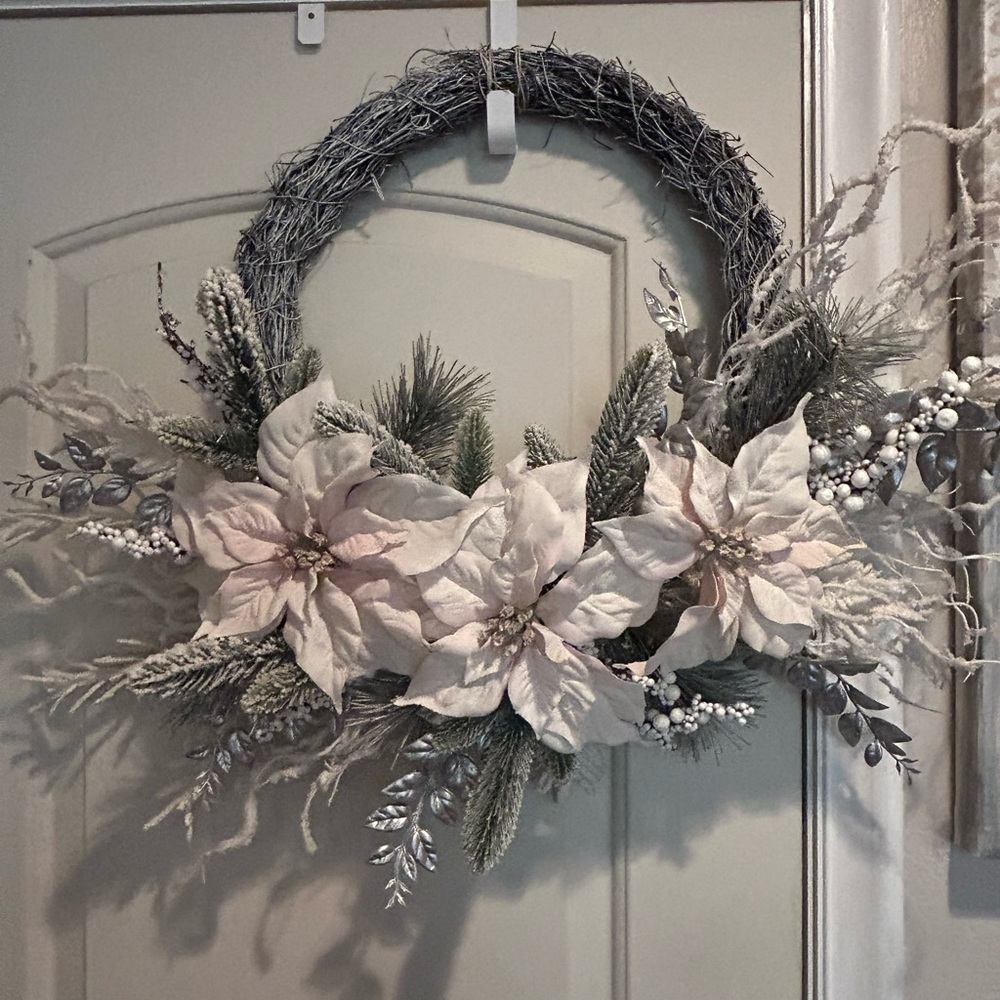 Poinsettia Winter Wreath Frosted Greenery Wall Decor